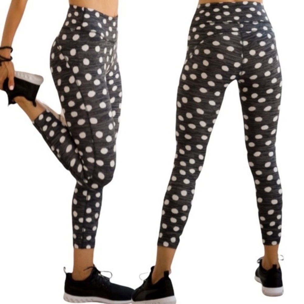 Outdoor Voices Leggings
